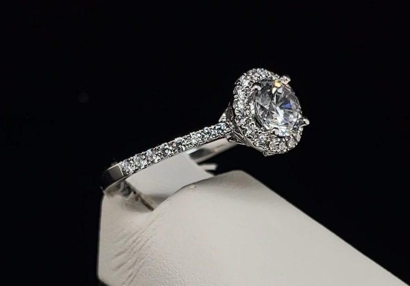 18K Diamond Semi-Mount Engagement Ring