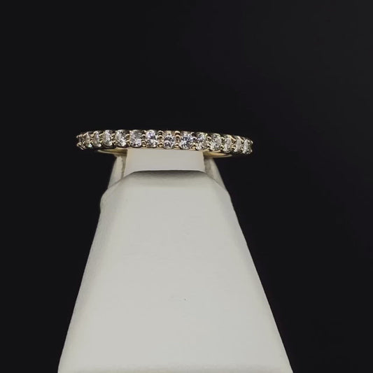 14K Diamond Band