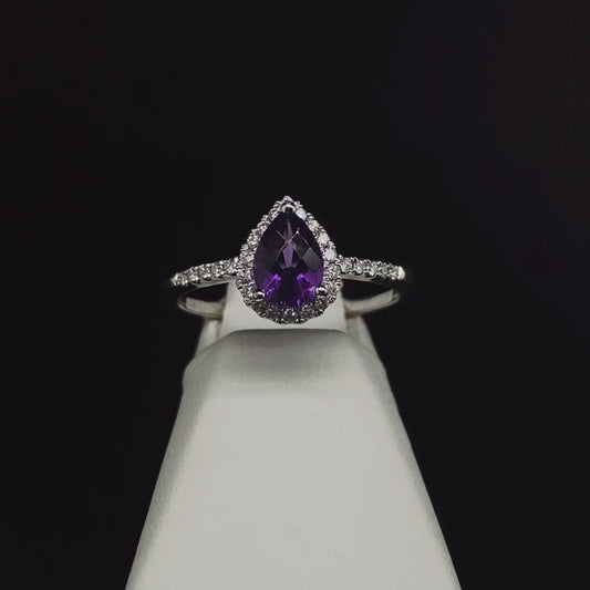 14K Diamond and Amethyst Ring