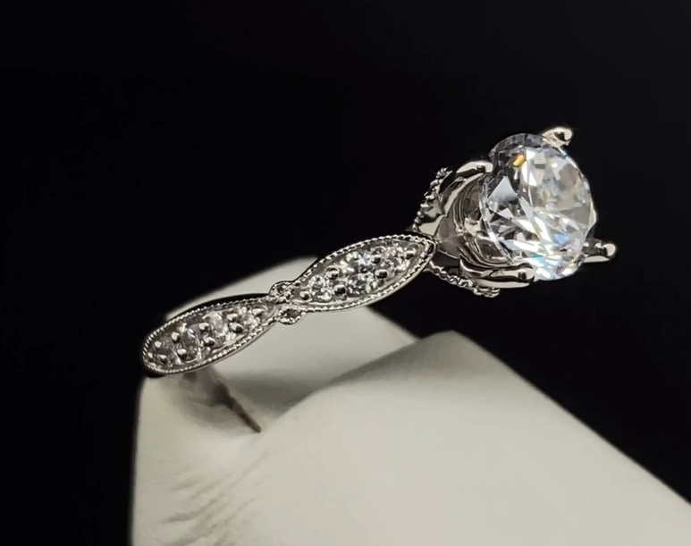 18K Diamond Semi-Mount Engagement Ring
