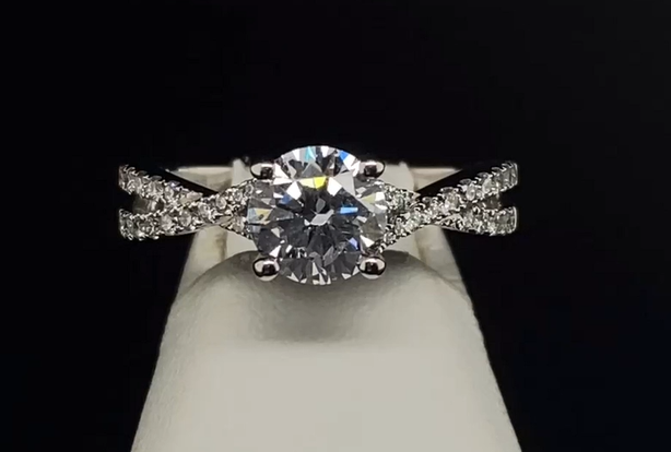 18K Diamond Semi-Mount Engagement Ring