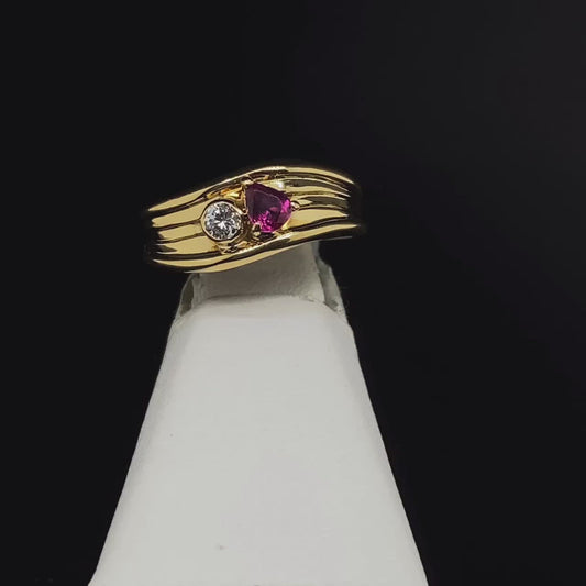 18K Diamond and Ruby Ring