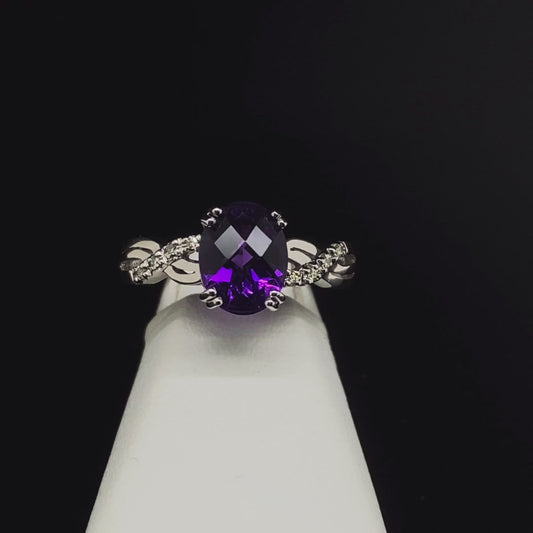 14K Diamond and Amethyst Ring